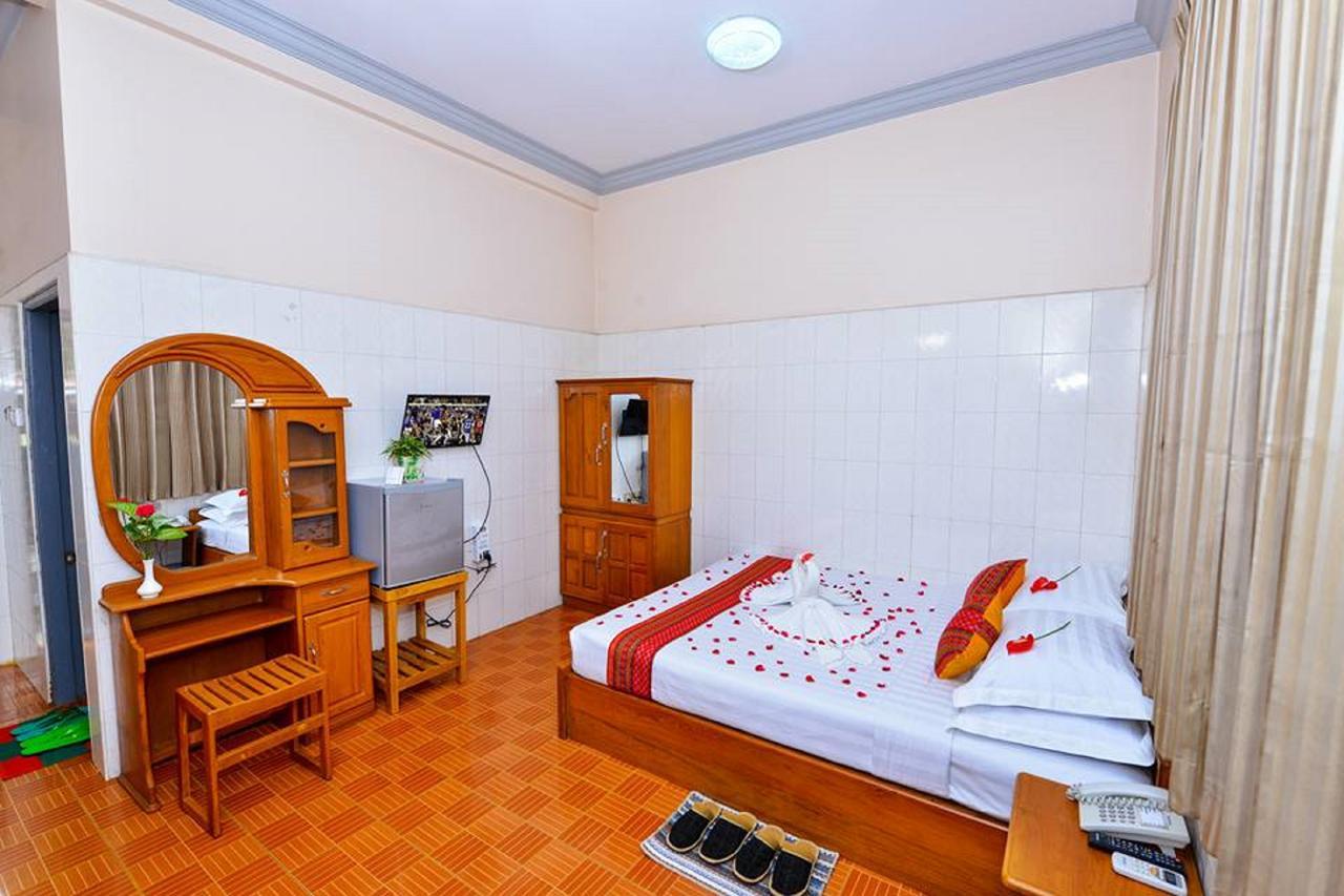 Hotel Smile Pyin Oo Lwin Ngoại thất bức ảnh
