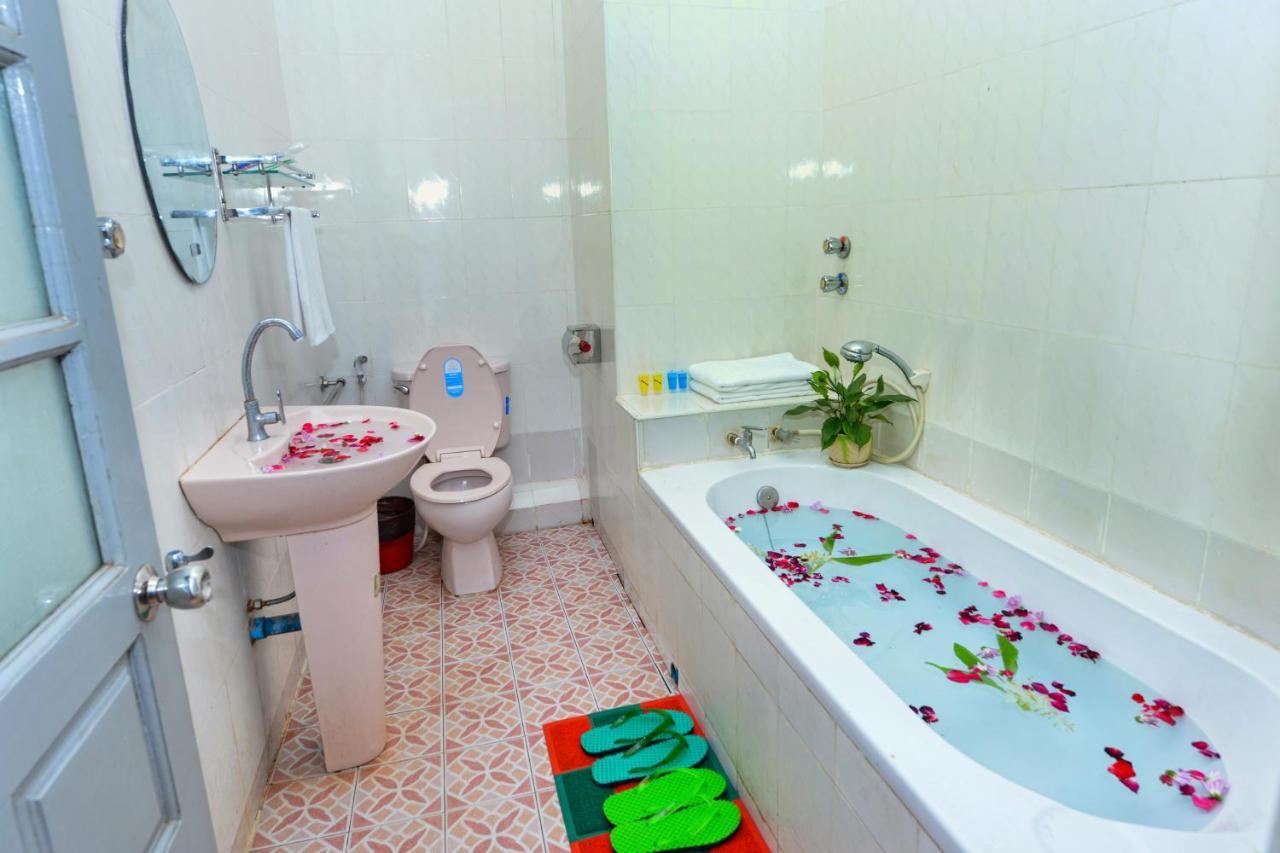 Hotel Smile Pyin Oo Lwin Ngoại thất bức ảnh