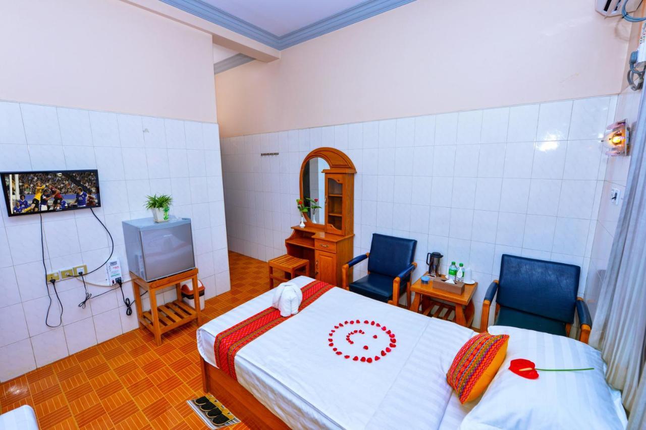 Hotel Smile Pyin Oo Lwin Ngoại thất bức ảnh