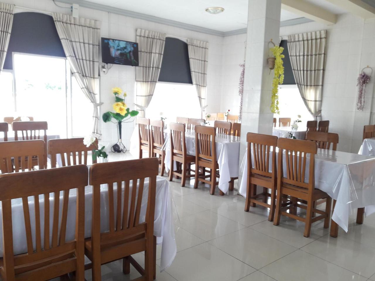 Hotel Smile Pyin Oo Lwin Ngoại thất bức ảnh